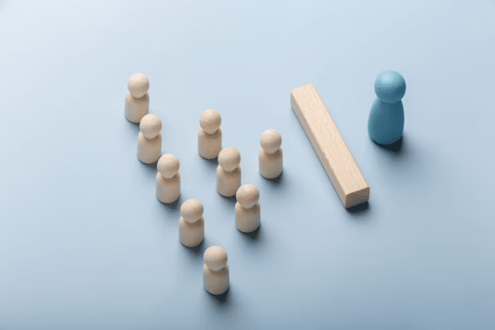 Interlocking barricades