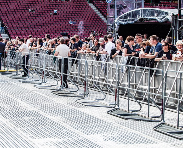 Crowd control safety barriers