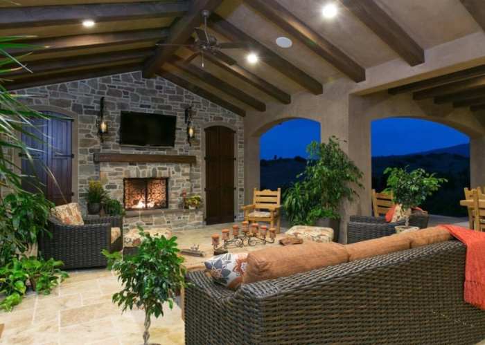 Outdoor living space designers