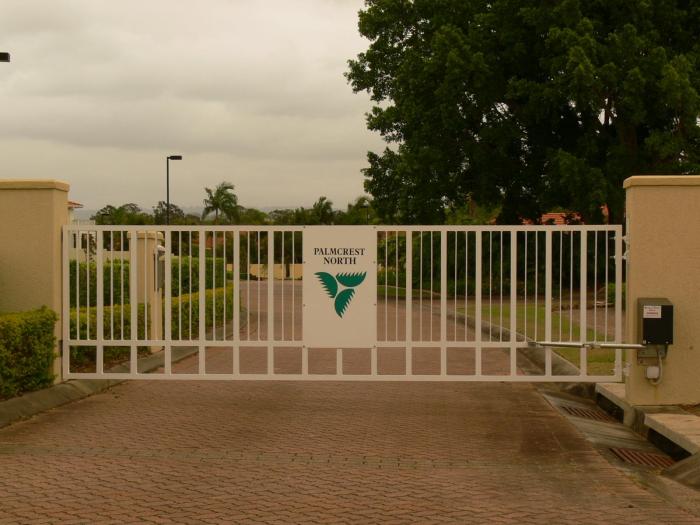 Commercial gates automaticgates au automatic