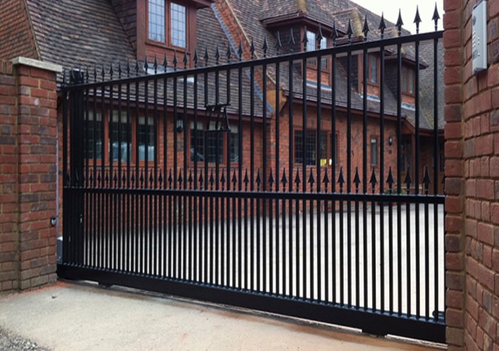 Electric security gates for business